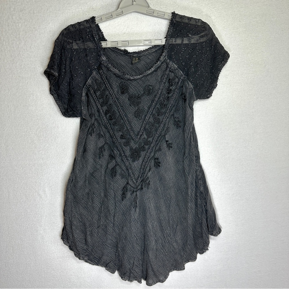 RS Riviera Sun Short Sleeve Top Womens L Black Flowy Boho Embroidered Rayon
